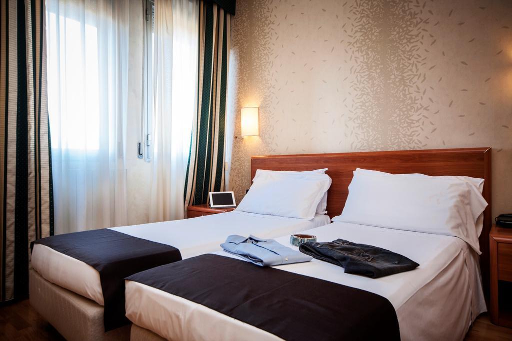 Elizabeth Lifestyle Hotel Bologna Esterno foto
